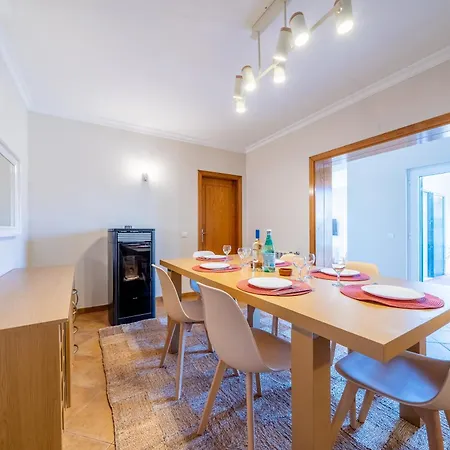 Casa Da Fonte Hébergement de vacances *